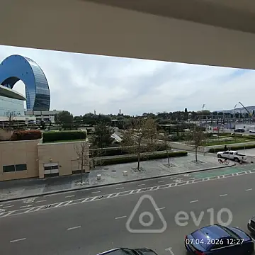 Kirayə verilir 15 otaqlı ofis 560 m²