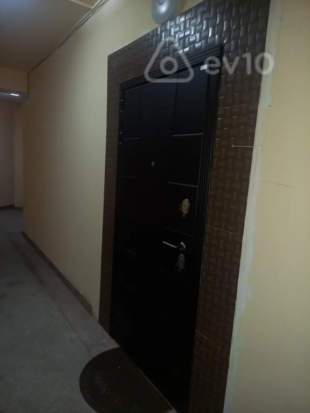 Kirayə verilir 2 otaqlı yeni tikili 80 m²
