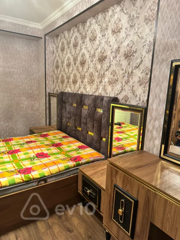 Kirayə verilir 2 otaqlı yeni tikili 80 m²