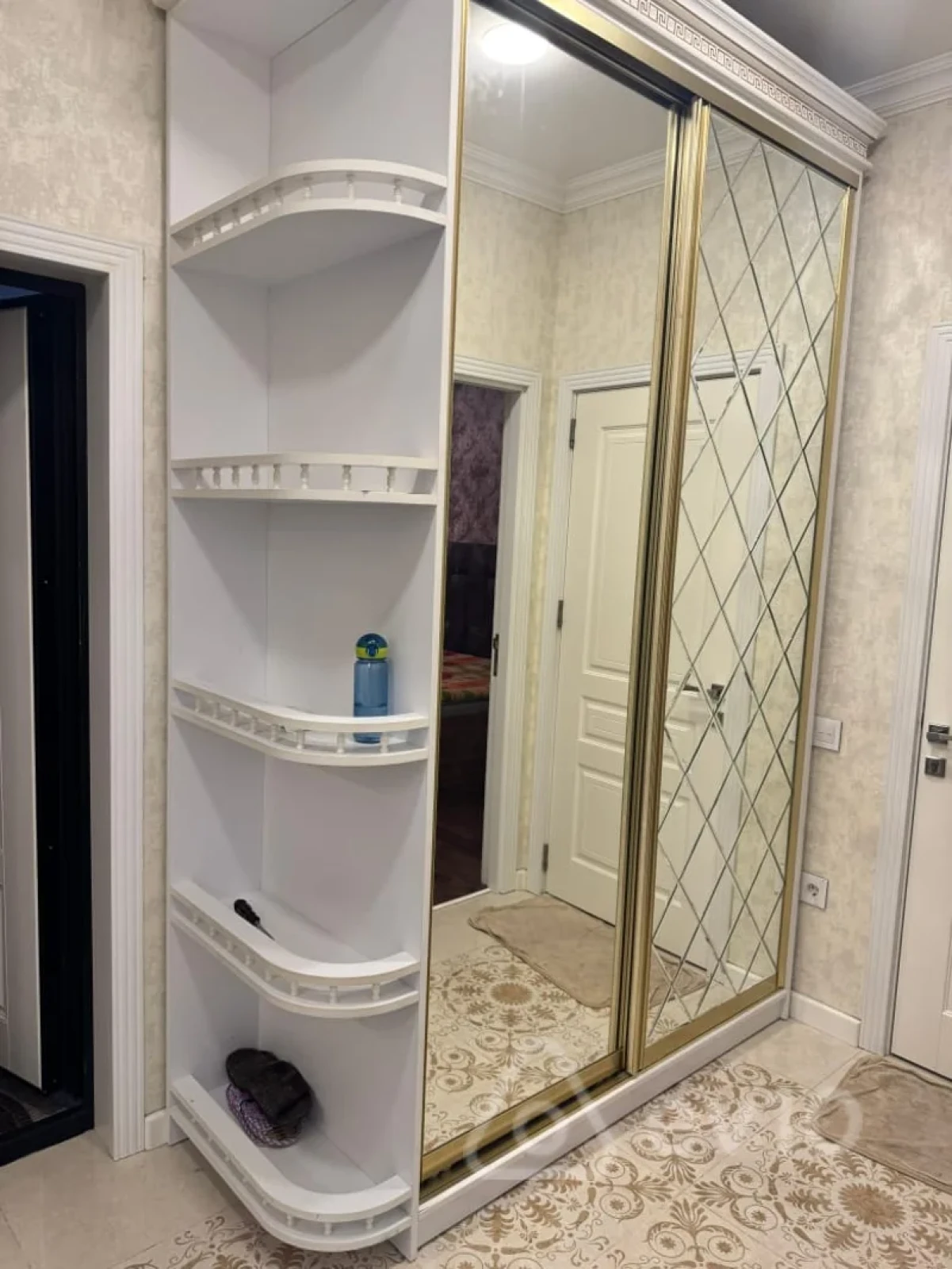 Kirayə verilir 2 otaqlı yeni tikili 80 m²