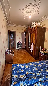 Satılır 2 otaqlı köhnə tikili 65 m²