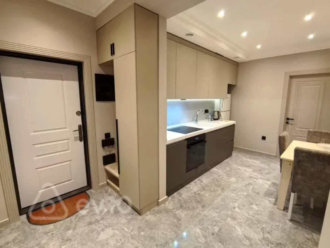 Kirayə verilir 2 otaqlı yeni tikili 70 m²