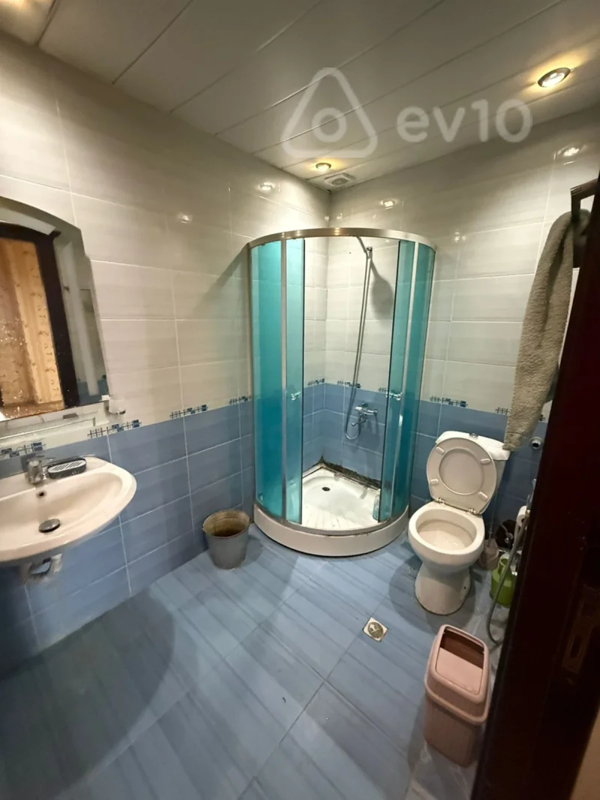 Kirayə verilir 3 otaqlı yeni tikili 100 m²