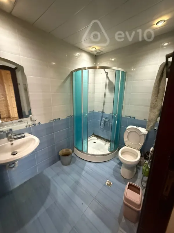 Kirayə verilir 3 otaqlı yeni tikili 100 m²