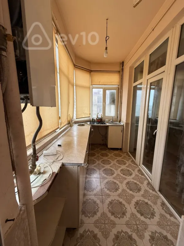 Kirayə verilir 3 otaqlı yeni tikili 100 m²