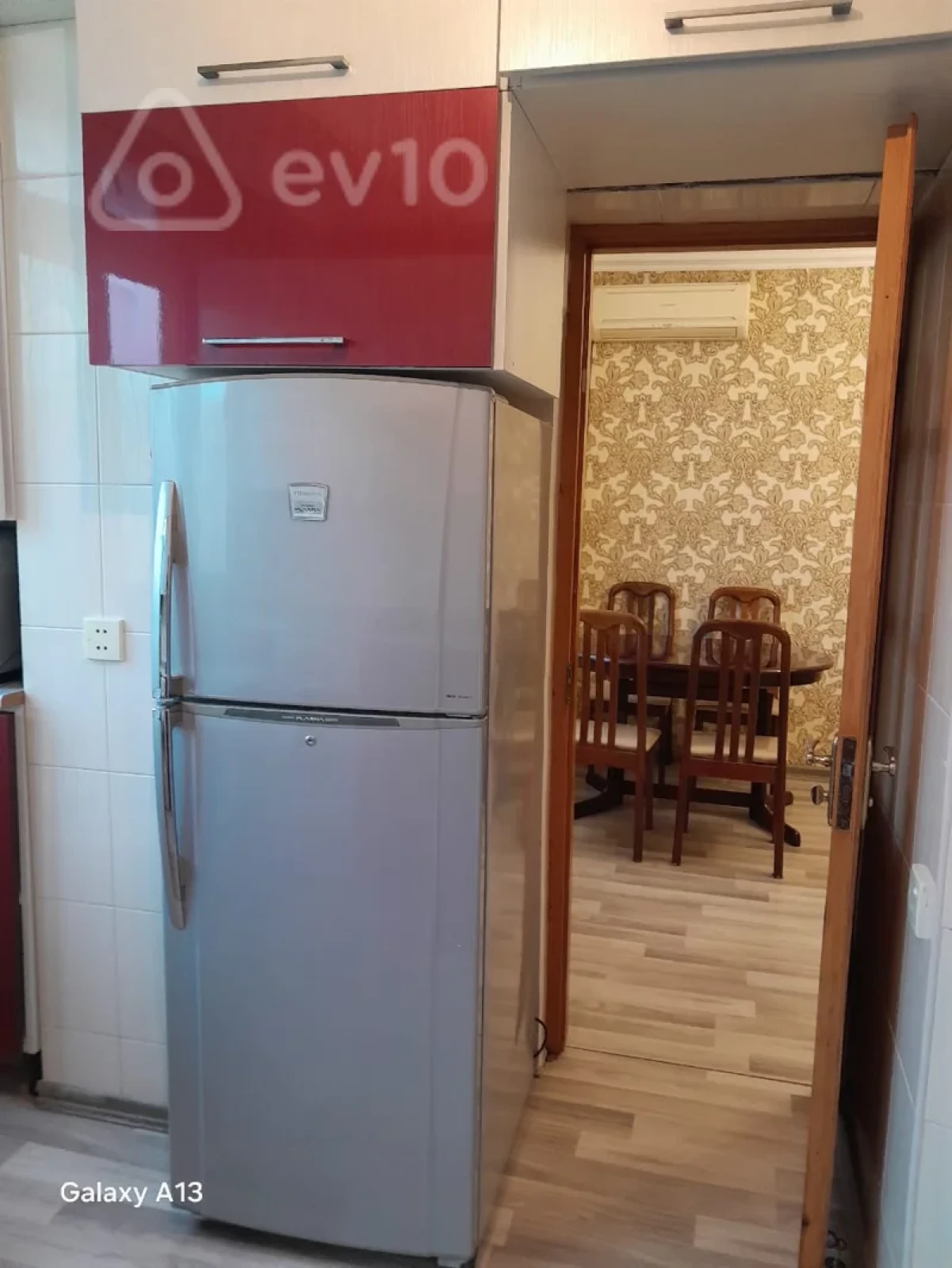 Kirayə verilir 2 otaqlı köhnə tikili 60 m²
