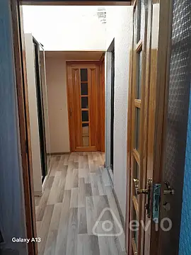 Kirayə verilir 2 otaqlı köhnə tikili 60 m²