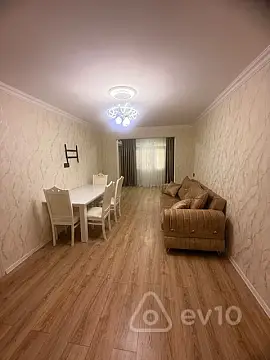 Kirayə verilir 2 otaqlı köhnə tikili 60 m² — Bakı, Nizami 2 otaq 60.00 m²