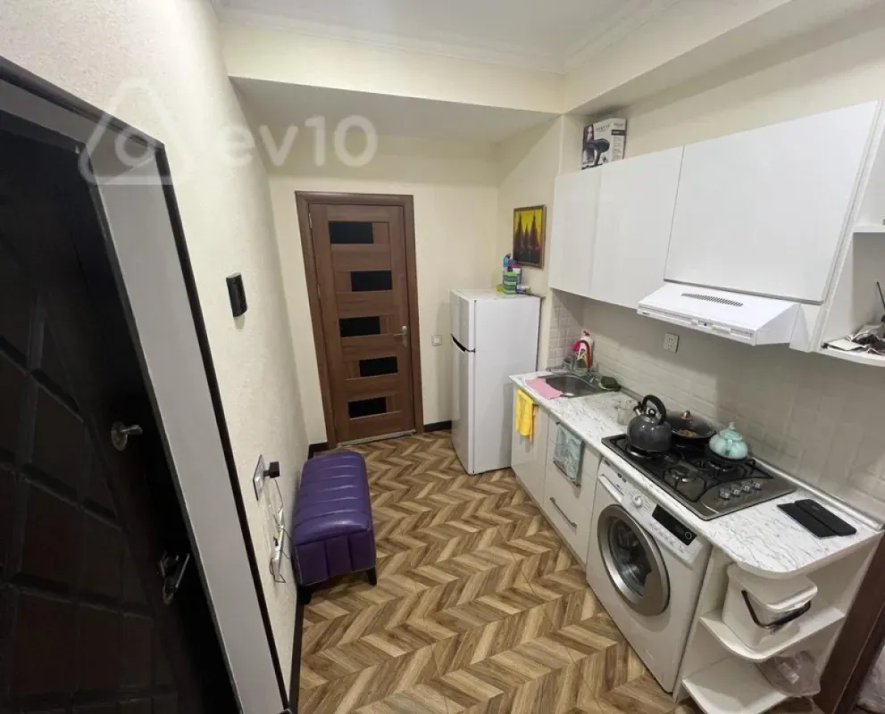 Kirayə verilir 1 otaqlı yeni tikili 40 m²