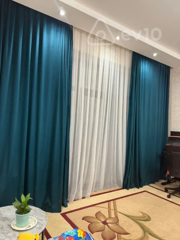 Kirayə verilir 2 otaqlı yeni tikili 100 m²