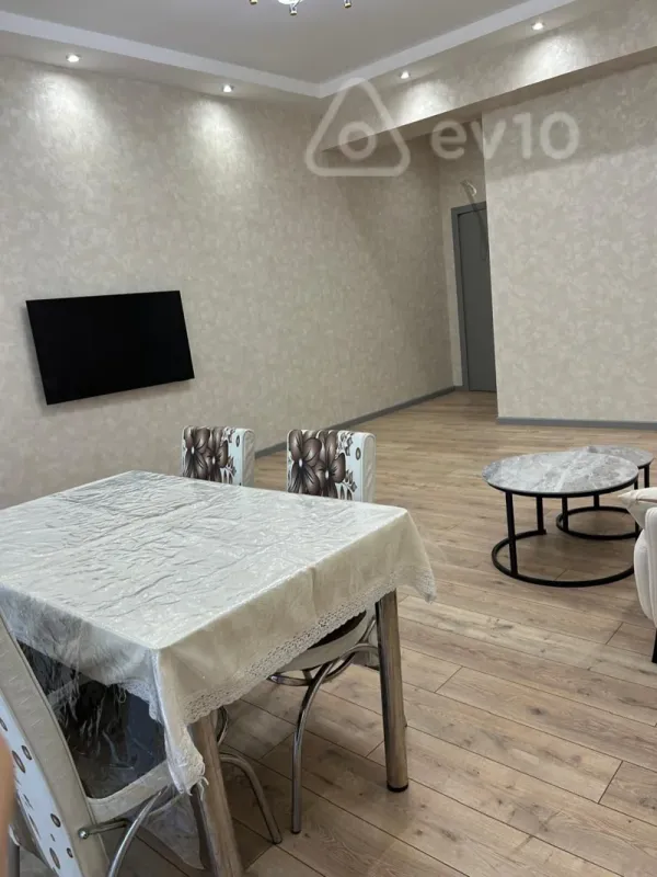 Kirayə verilir 2 otaqlı yeni tikili 100 m²