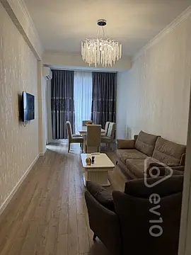 Kirayə verilir 2 otaqlı yeni tikili 70 m²