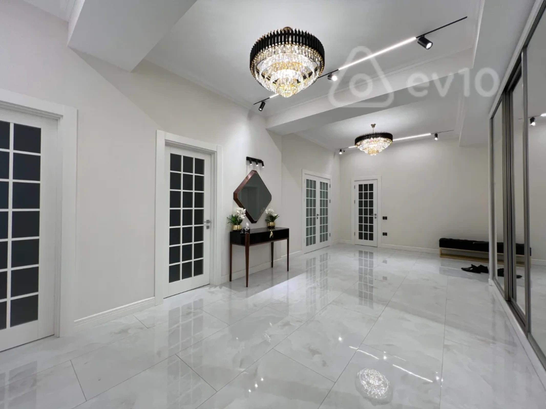 Kirayə verilir 3 otaqlı yeni tikili 170 m²