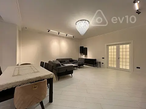 Kirayə verilir 3 otaqlı yeni tikili 170 m²