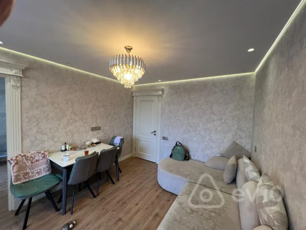 Satılır 3 otaqlı köhnə tikili 65 m²