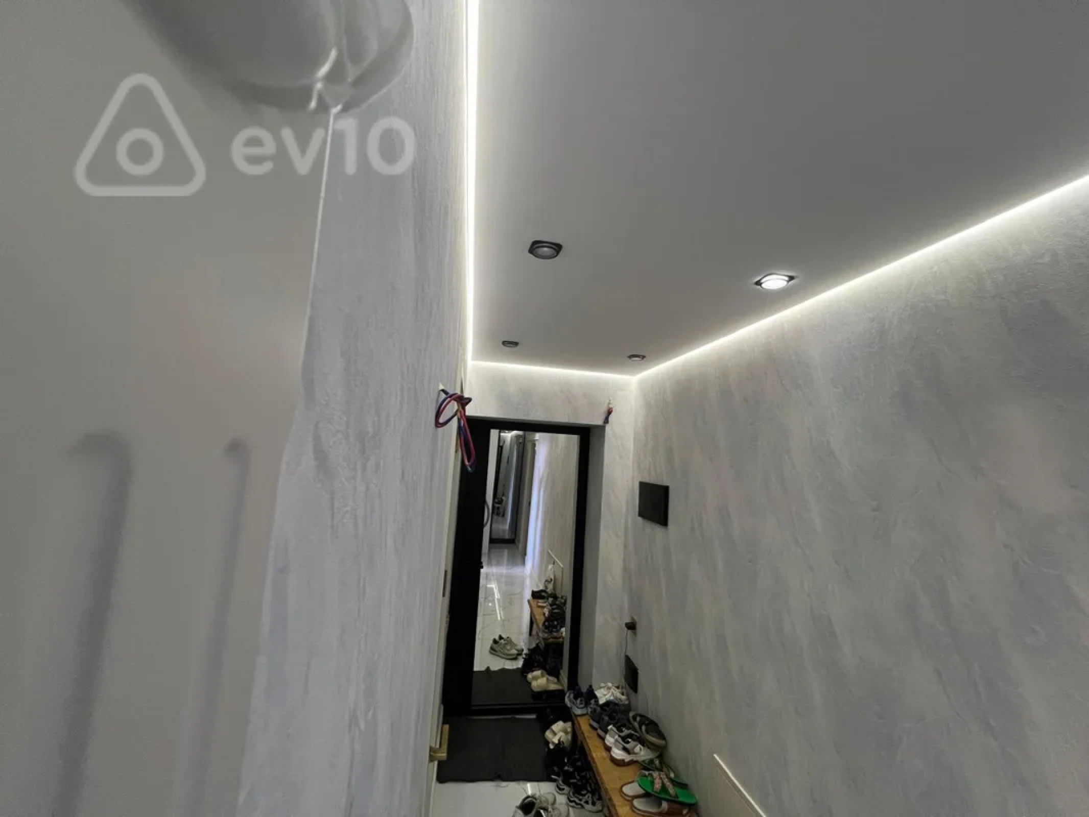 Satılır 3 otaqlı köhnə tikili 65 m²