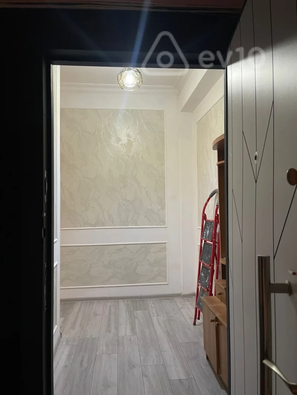 Kirayə verilir 3 otaqlı yeni tikili 87 m²