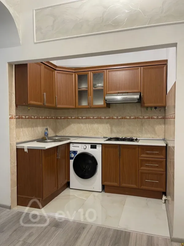 Kirayə verilir 3 otaqlı yeni tikili 87 m²