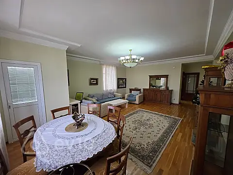 Kirayə verilir 3 otaqlı yeni tikili 128 m² — Bakı, Binəqədi 3 otaq 128.00 m²