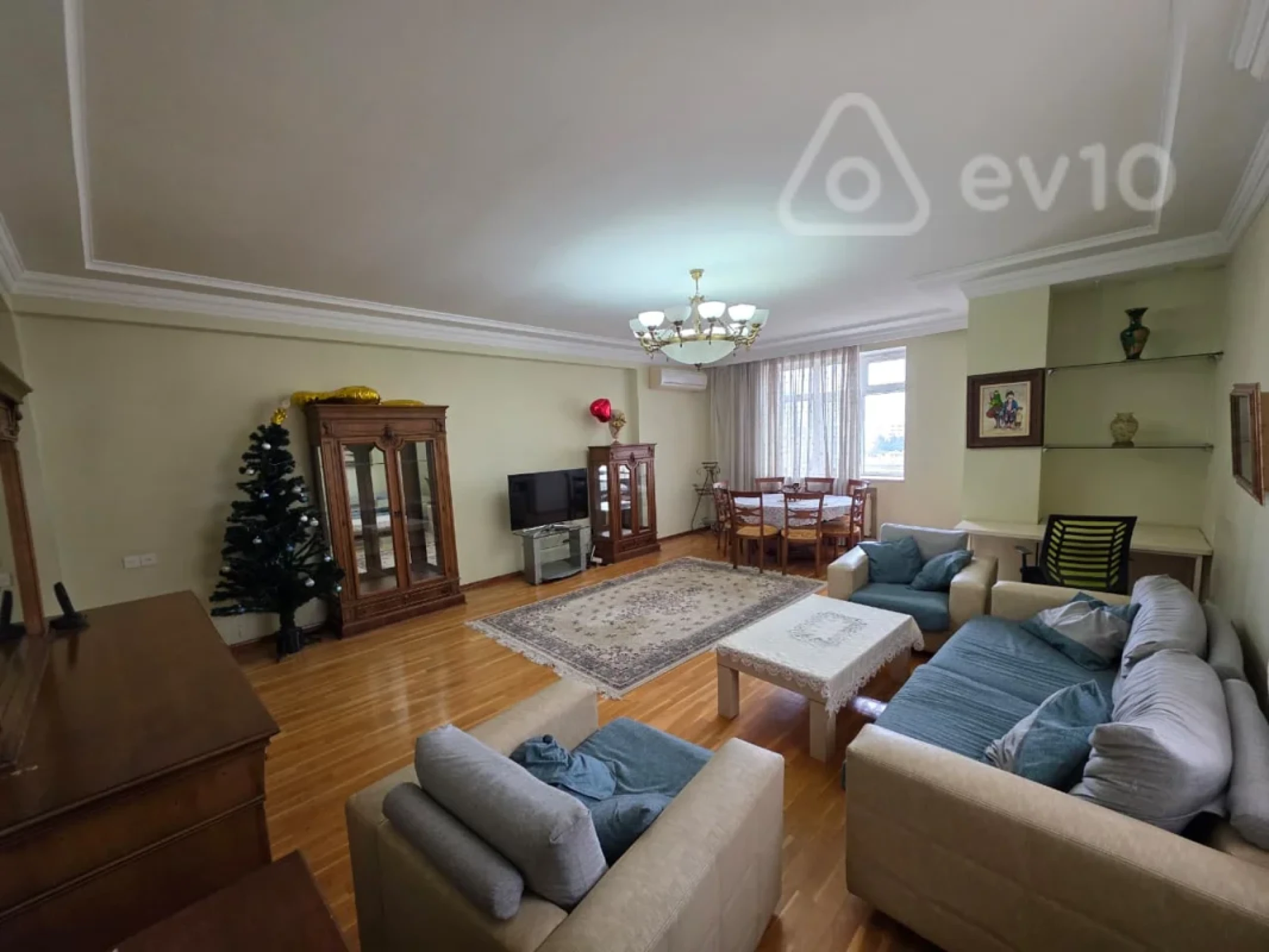 Kirayə verilir 3 otaqlı yeni tikili 128 m²