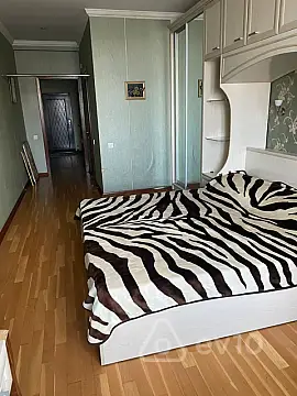 Kirayə verilir 3 otaqlı yeni tikili 128 m²