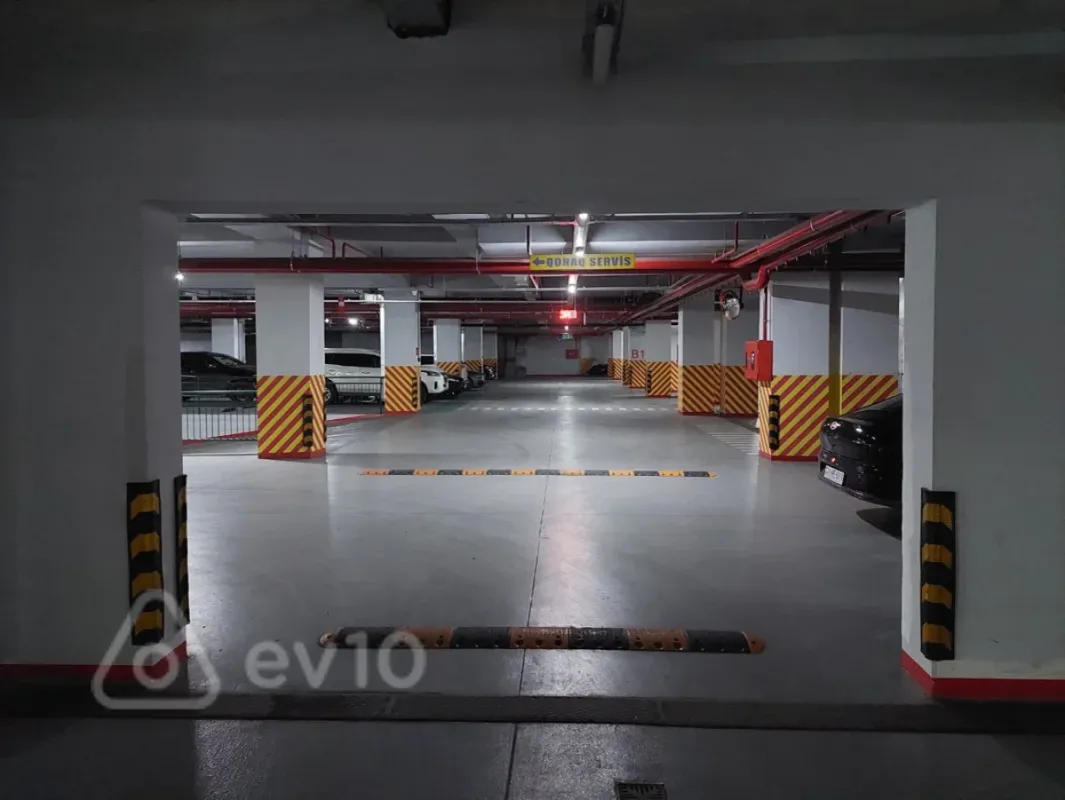 Kirayə verilir 2 otaqlı yeni tikili 98 m²