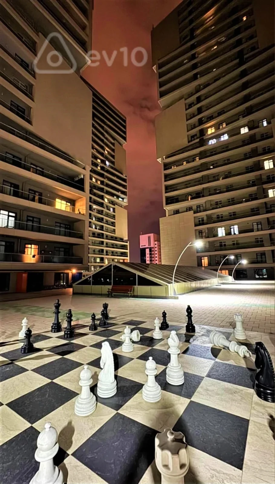 Kirayə verilir 2 otaqlı yeni tikili 98 m²