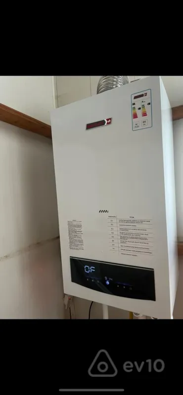 Kirayə verilir 3 otaqlı köhnə tikili 100 m²