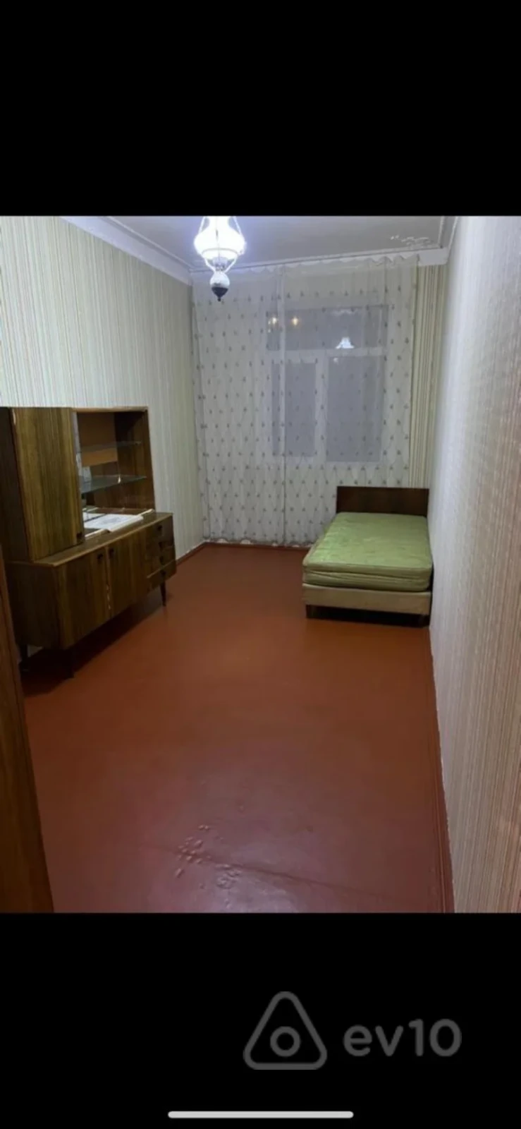 Kirayə verilir 3 otaqlı köhnə tikili 100 m²