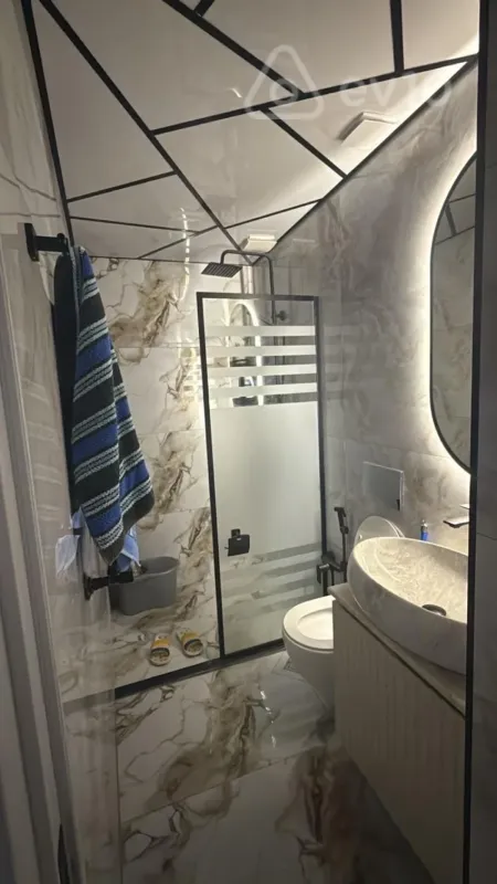 Kirayə verilir 3 otaqlı yeni tikili 97 m²