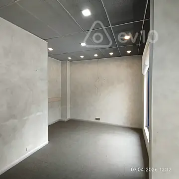 Kirayə verilir 2 otaqlı ofis 70 m²