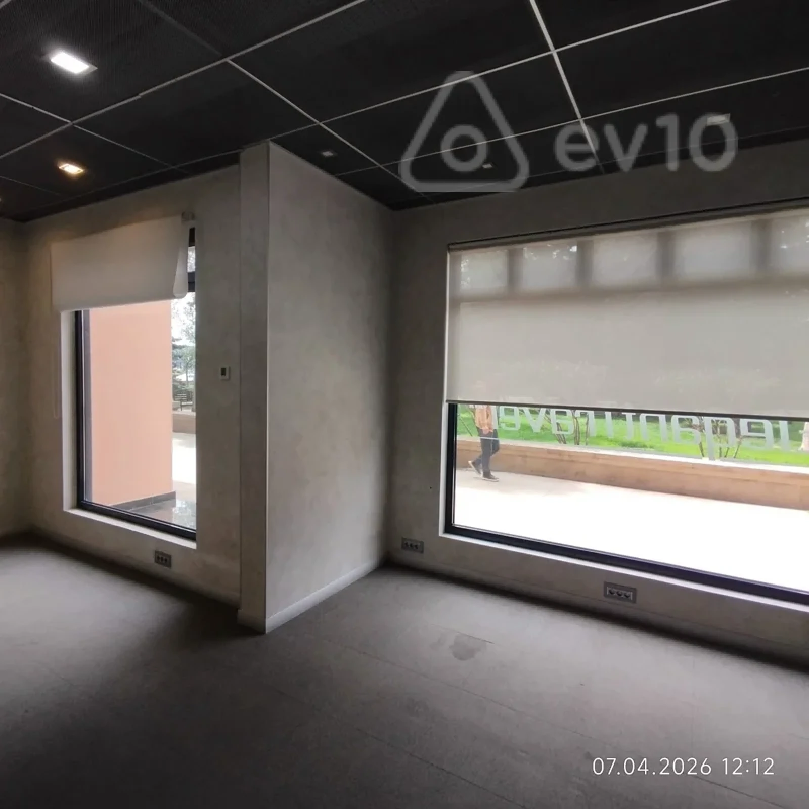 Kirayə verilir 2 otaqlı ofis 70 m²