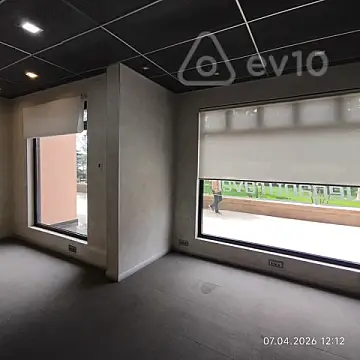 Kirayə verilir 2 otaqlı ofis 70 m²