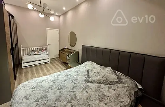 Kirayə verilir 2 otaqlı yeni tikili 65 m²