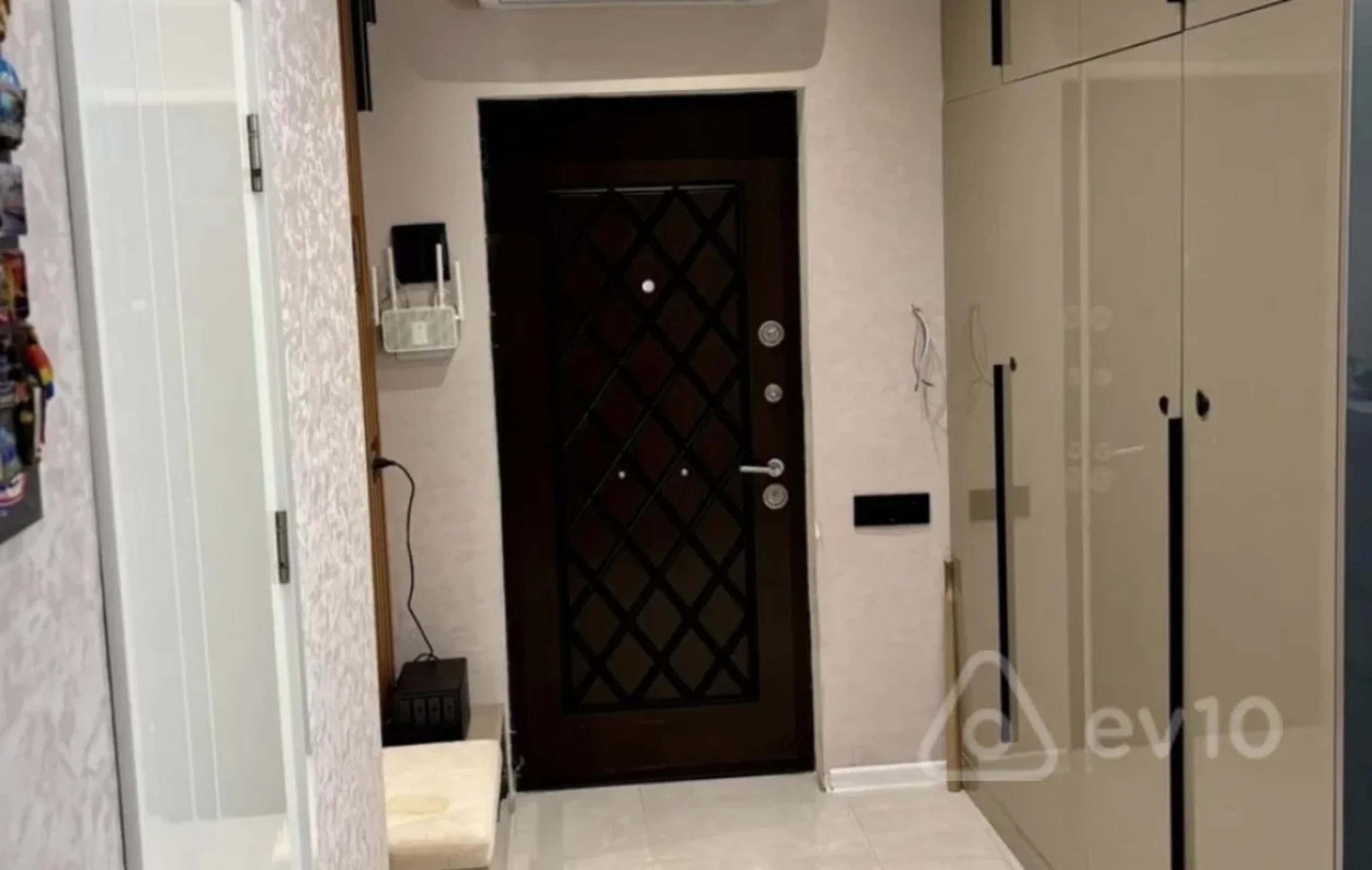 Kirayə verilir 2 otaqlı yeni tikili 65 m²