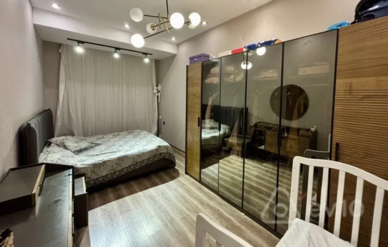 Kirayə verilir 2 otaqlı yeni tikili 65 m²