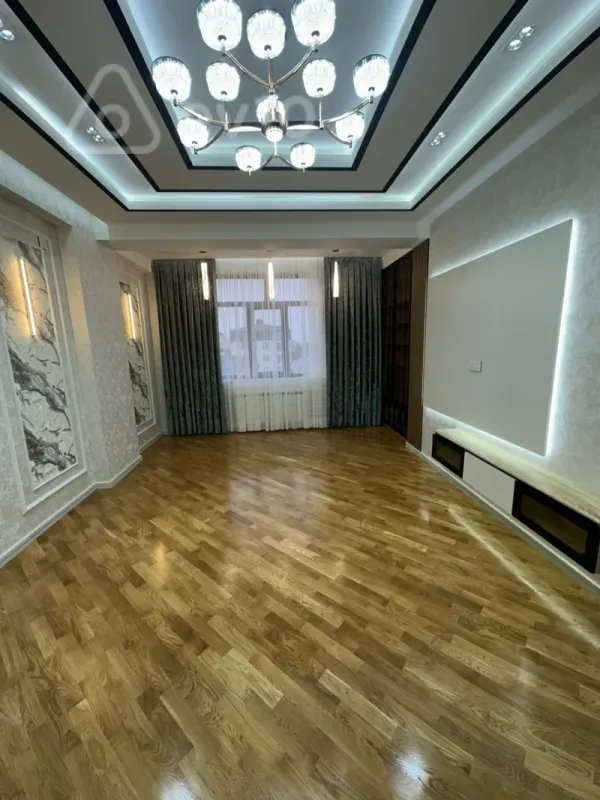 Satılır 3 otaqlı yeni tikili 120 m²