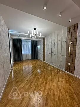 Satılır 3 otaqlı yeni tikili 120 m²