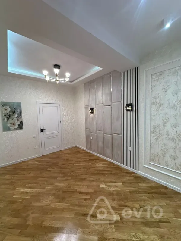 Satılır 3 otaqlı yeni tikili 120 m²