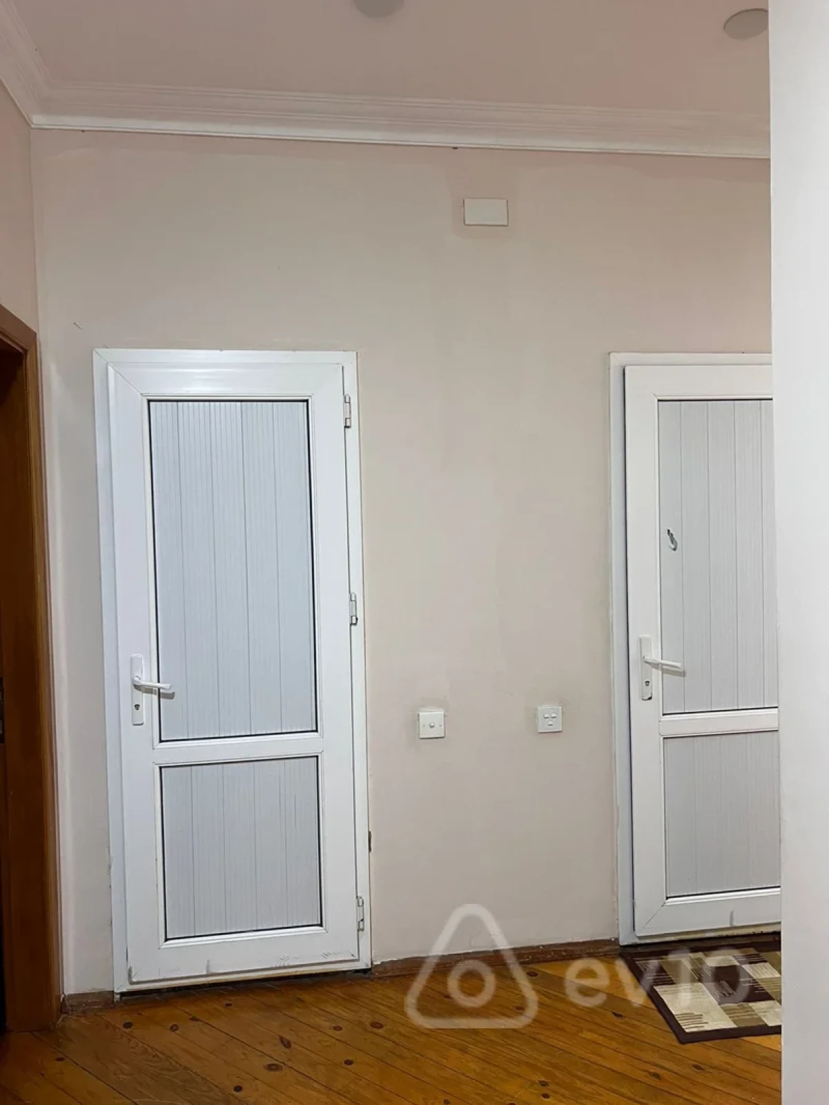Kirayə verilir 2 otaqlı yeni tikili 95 m²