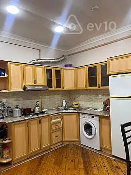 Kirayə verilir 2 otaqlı yeni tikili 95 m²