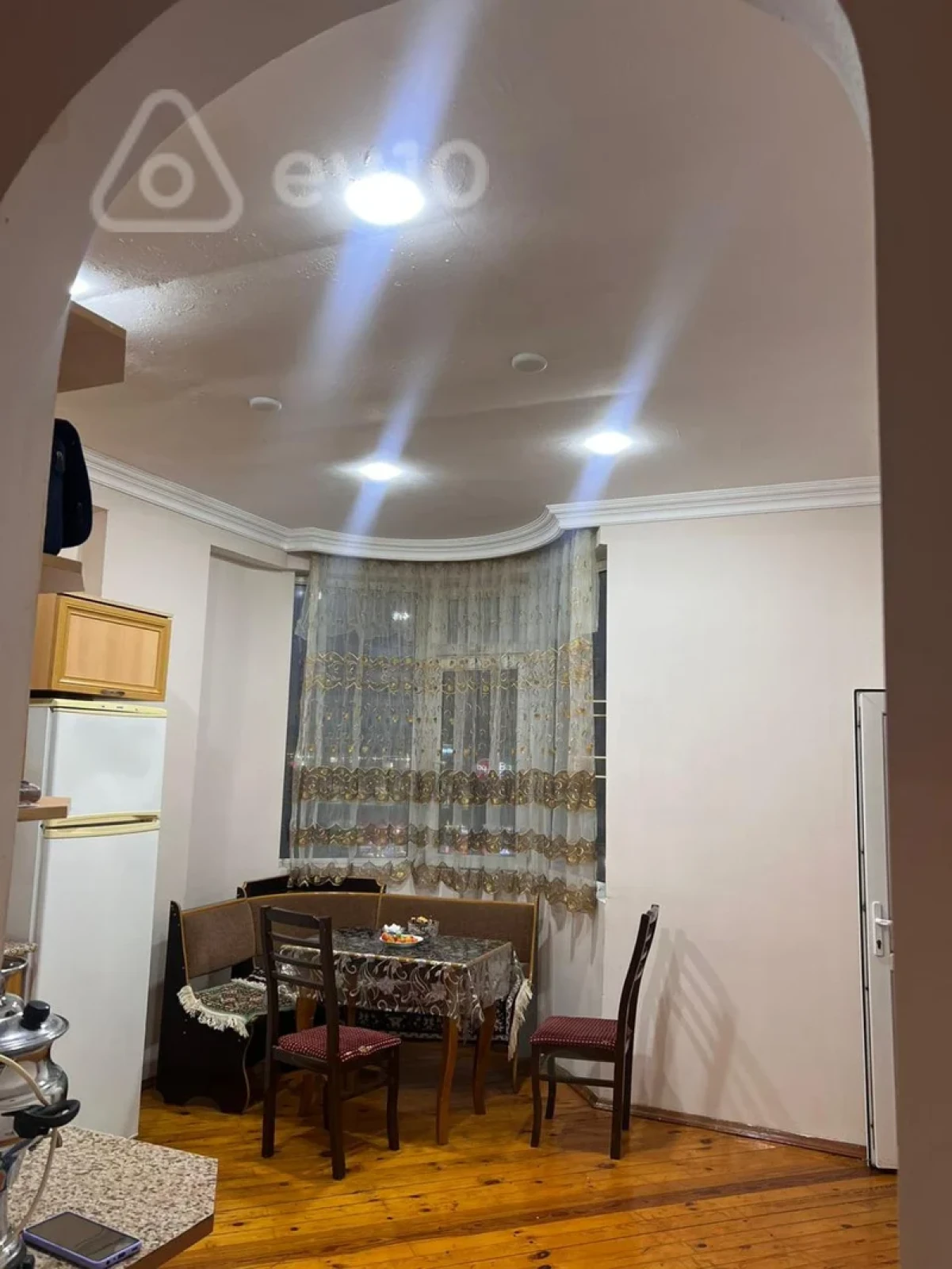 Kirayə verilir 2 otaqlı yeni tikili 95 m²