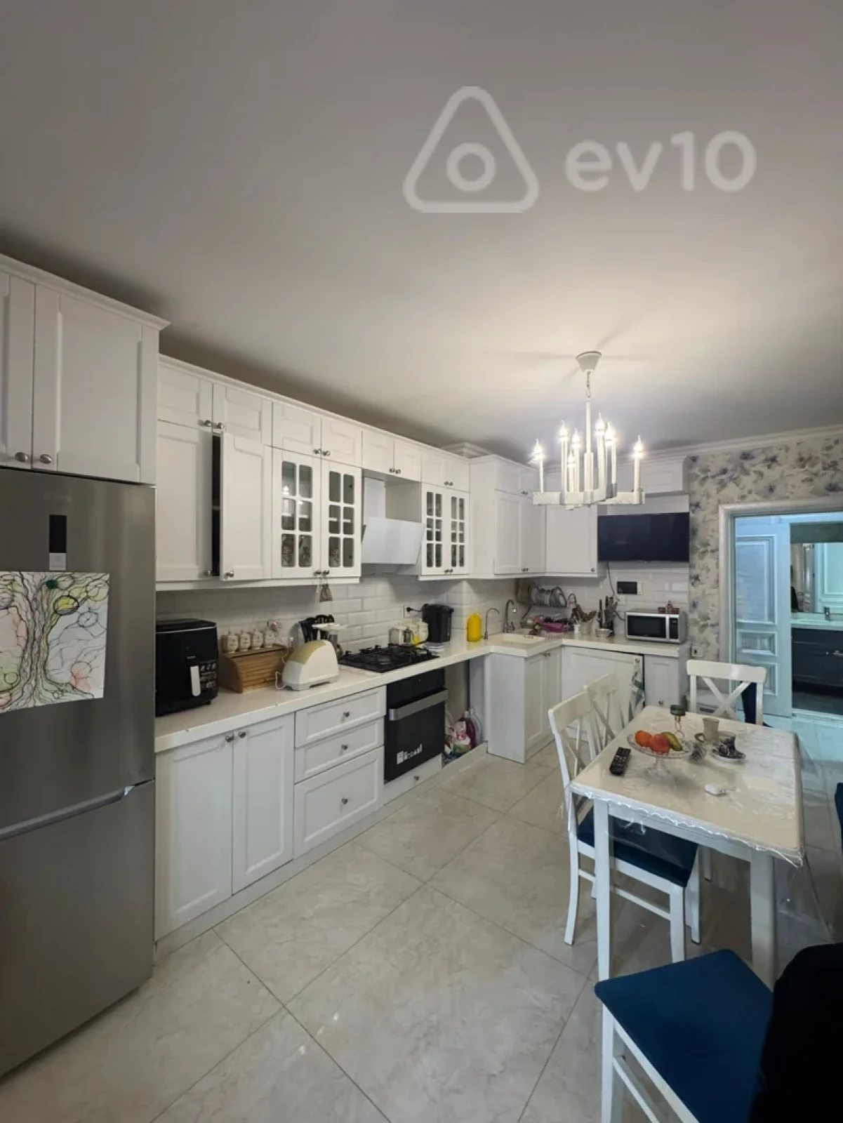 Satılır 3 otaqlı yeni tikili 134 m²