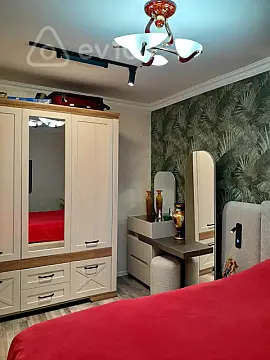 Satılır 3 otaqlı köhnə tikili 72 m²