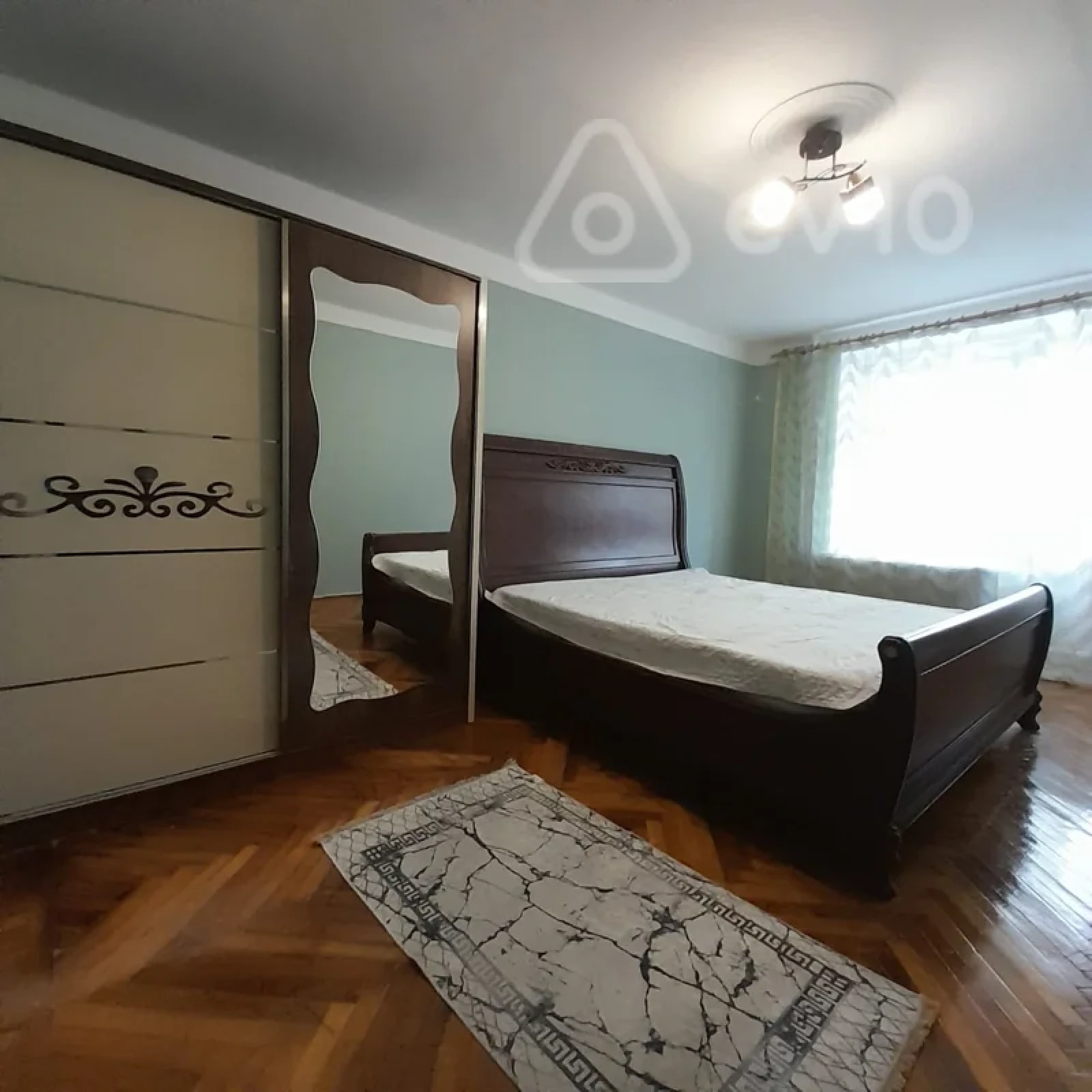Kirayə verilir 3 otaqlı köhnə tikili 75 m²
