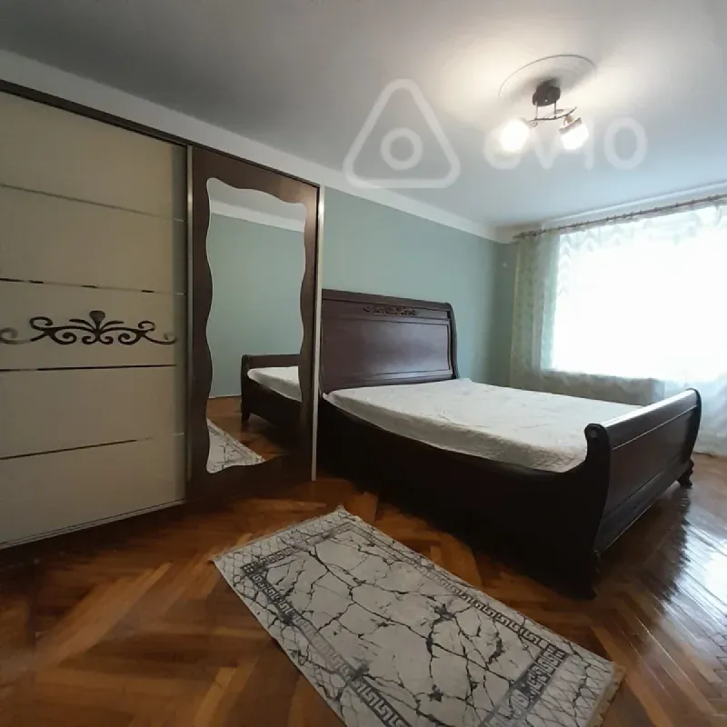 Kirayə verilir 3 otaqlı köhnə tikili 75 m²