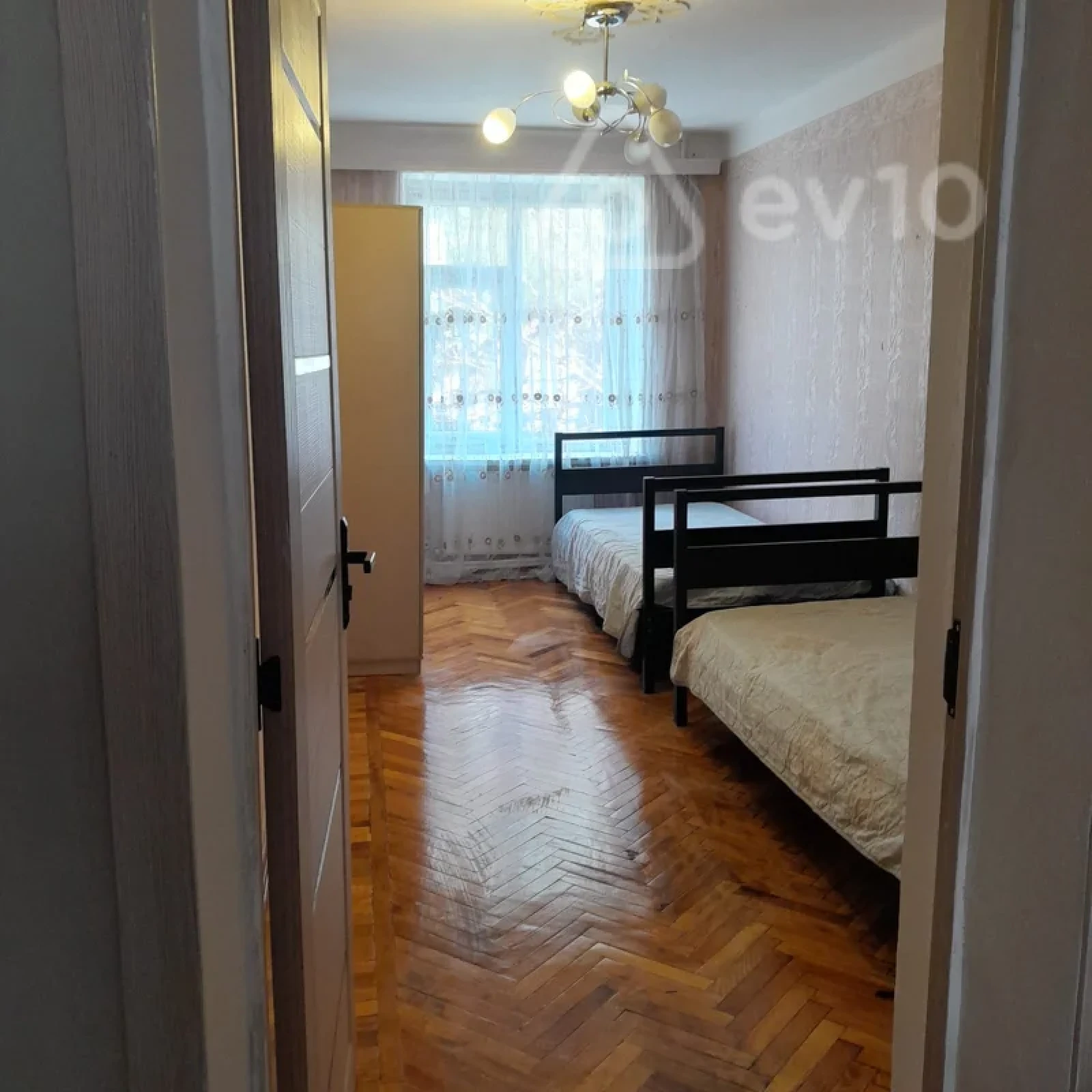 Kirayə verilir 3 otaqlı köhnə tikili 75 m²