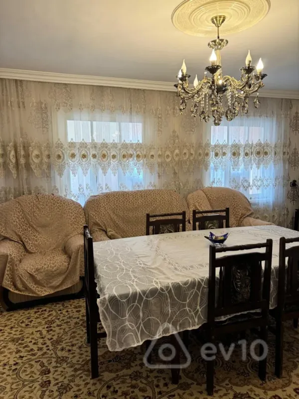 Satılır 4 otaqlı yeni tikili 95 m²