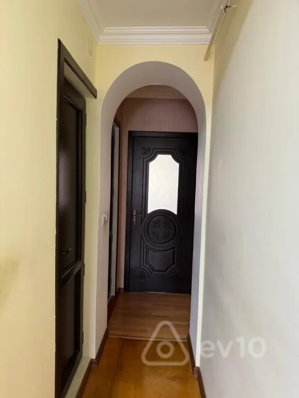 Satılır 4 otaqlı yeni tikili 95 m²