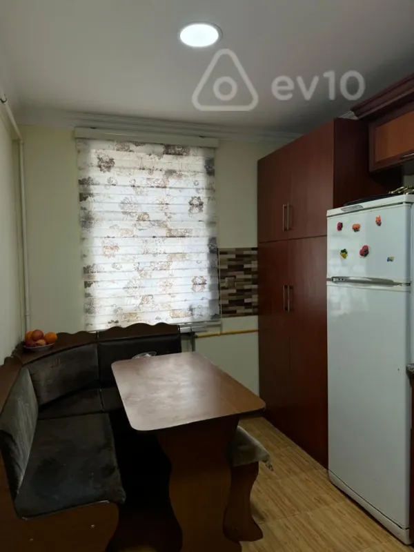 Satılır 4 otaqlı yeni tikili 95 m²